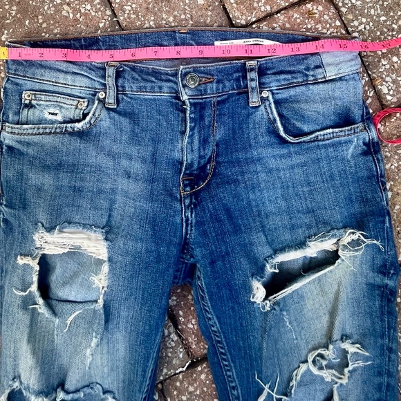 Zara Jeans Womens 4 Distressed Denim Jeans Medium Rise Relaxed Fit Straight Leg - Picture 6 of 16